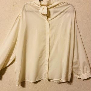 Vintage 1980 tie neck off white balloon sleeve blouse